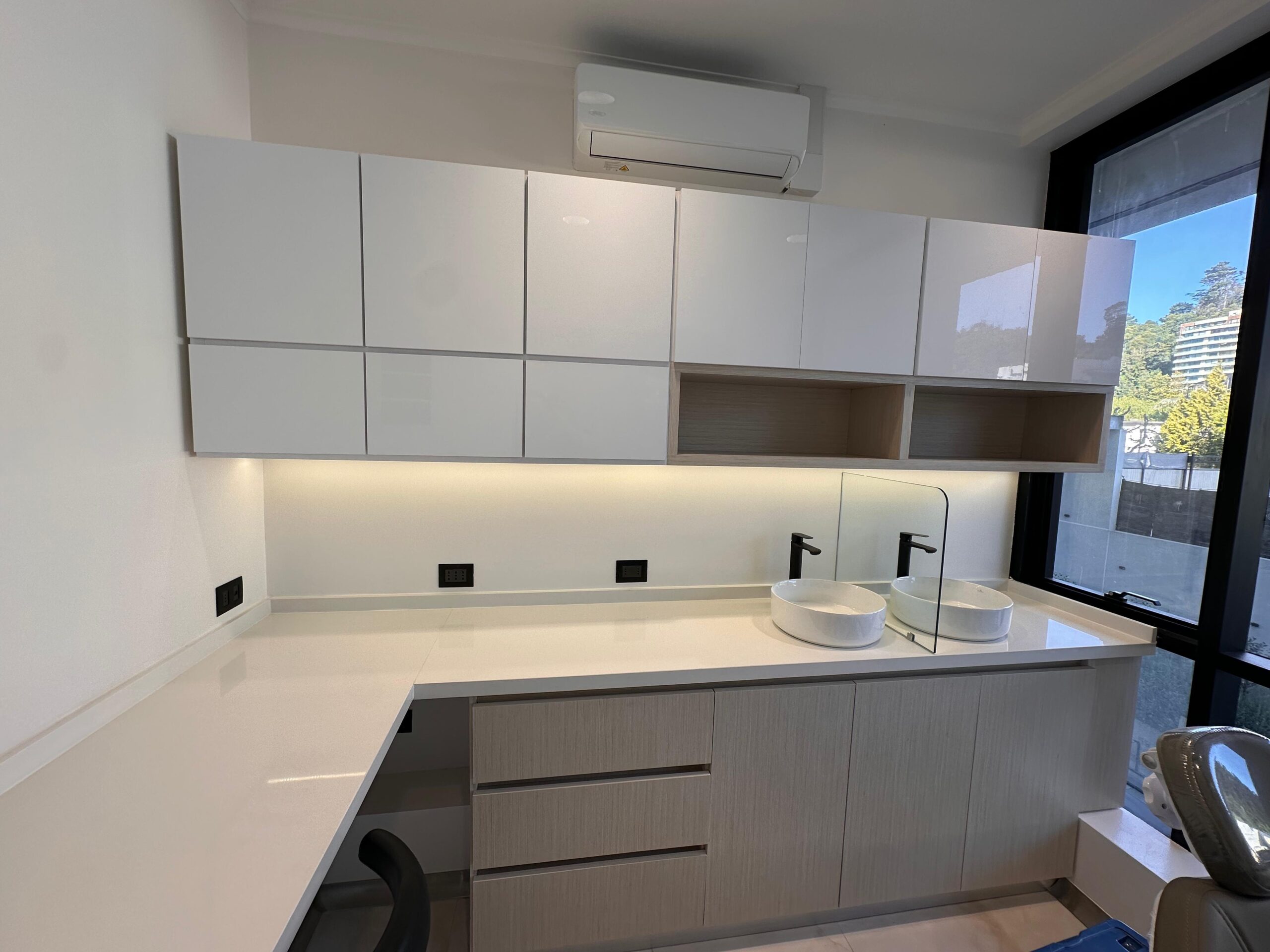 Mobiliario clínico a medida Concepción - Sobel Muebles